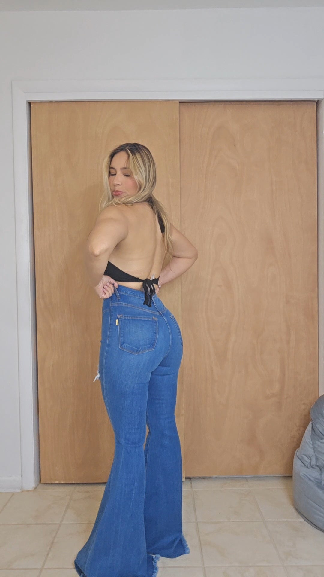 Mimosa crop Top- black