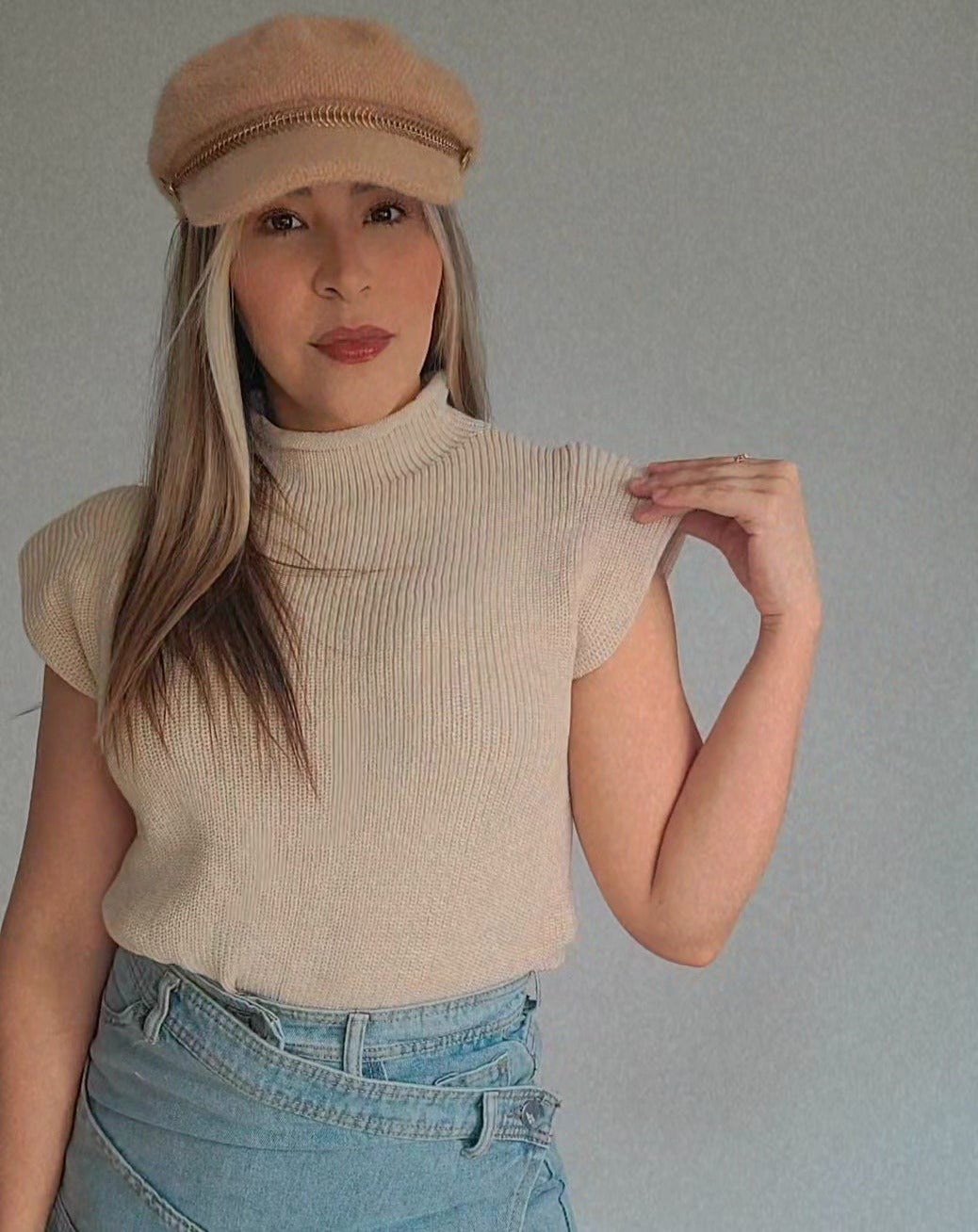 Turtleneck sweater Top - Beige