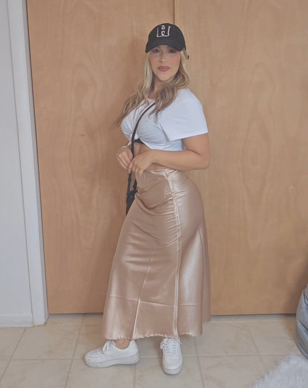 Satin maxi skirt - Beige