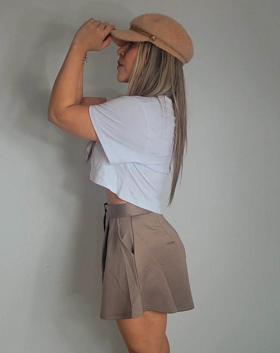 Wide leg shorts- brown